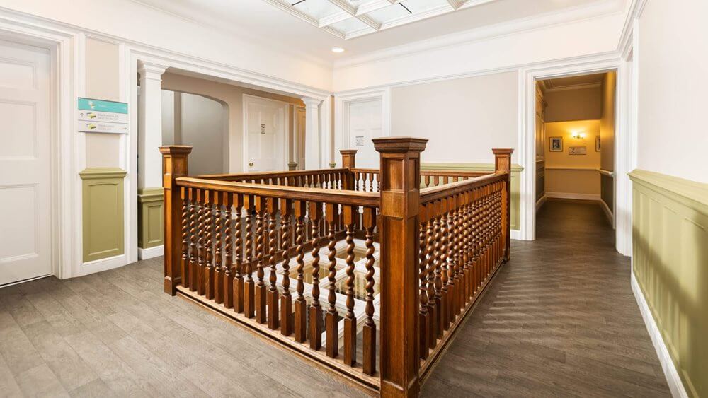 Garth House - Garth House hallway