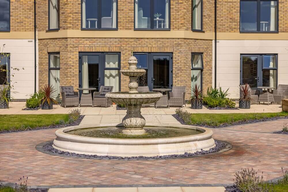 Bank Care Assistant - Sleaford Manor garden