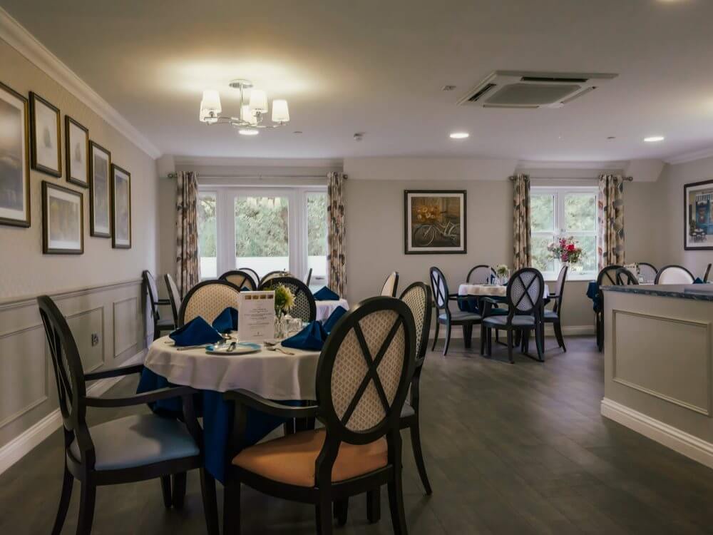 Highmarket House - Highmarket House dining room 1