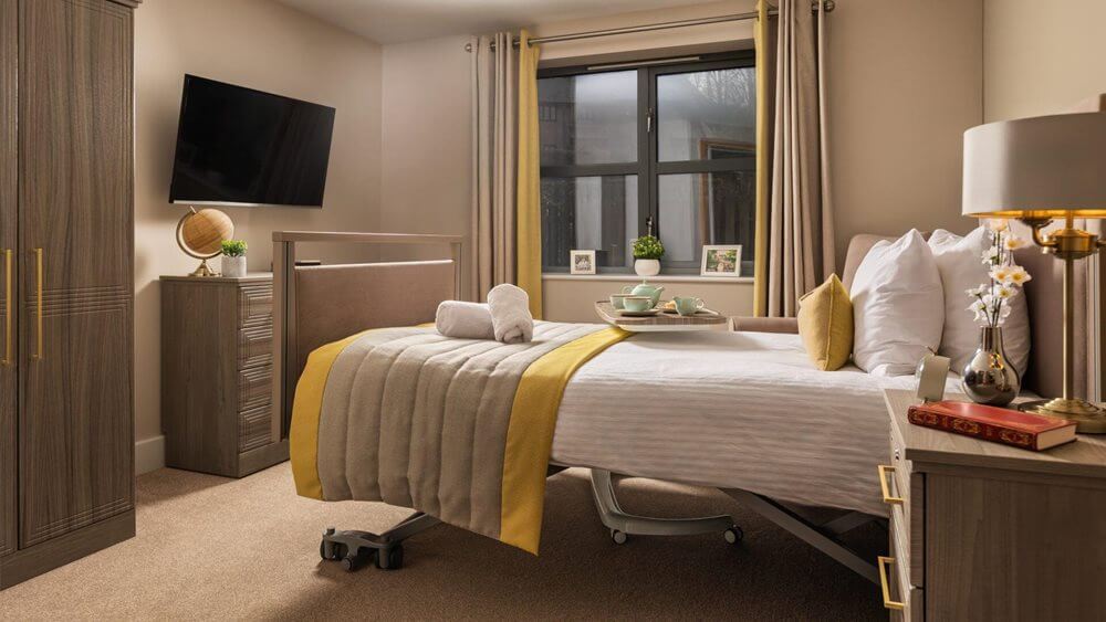 Claydon House - Claydon House bedroom 2