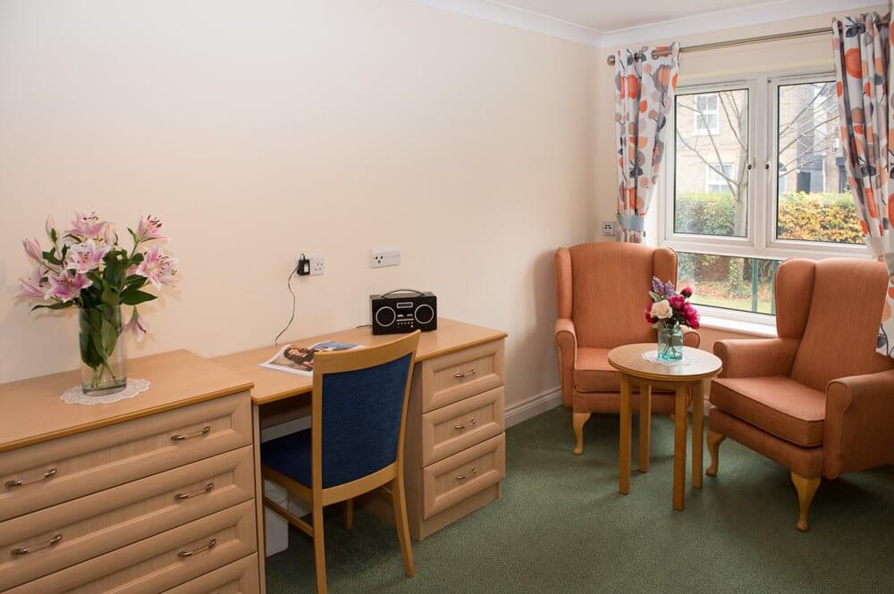 Queen's Court Care Home Windsor, Berkshire Care UK