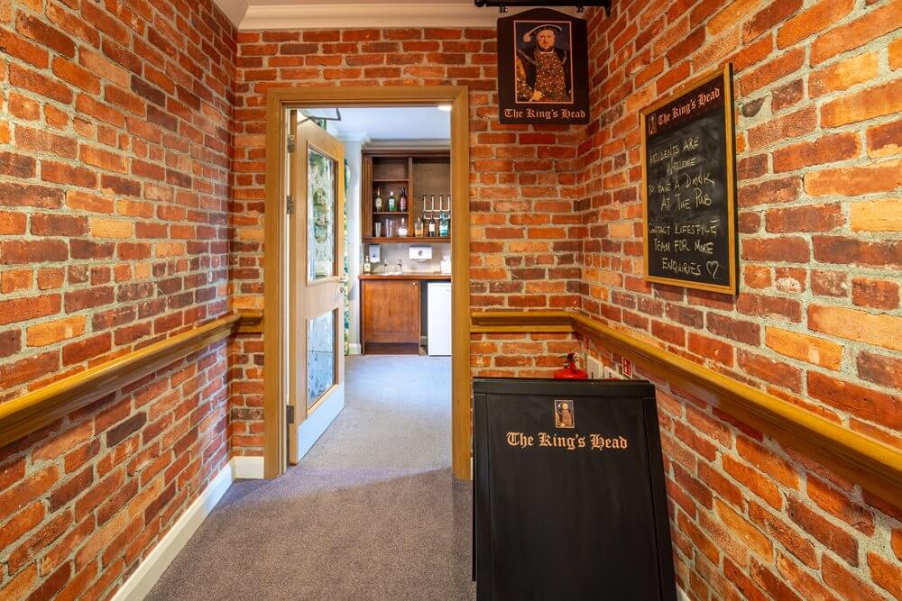 Buchanan Court - Buchanan Court bar 3