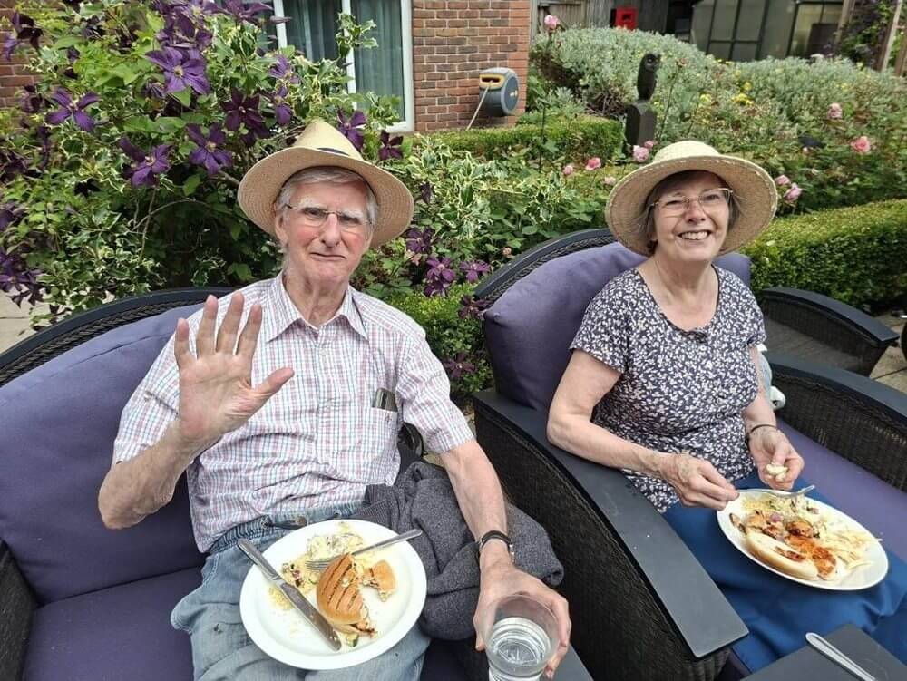 Senior Care Assistant - Day & Night Shifts - Halecroft Grange lifestyle 8