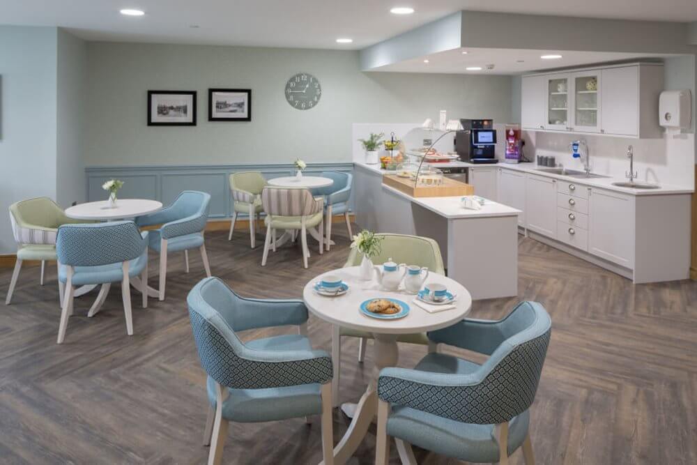 Team Leader Care Bank - Knebworth cafe 2
