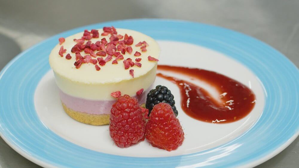 The most wonderful cakes at Oat Hill Mews