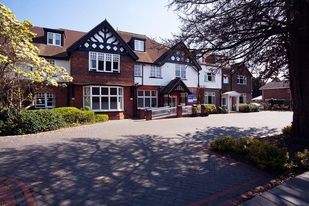 Hamilton - Hamilton lead