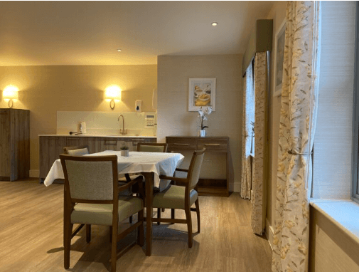 Walton Park - Walton Park dining