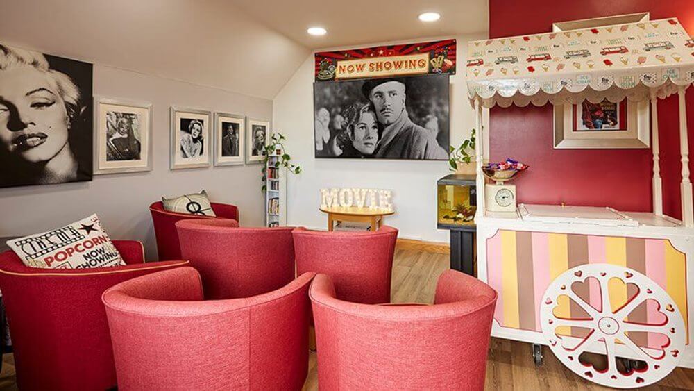 Kings Lodge  - Kings Lodge cinema room