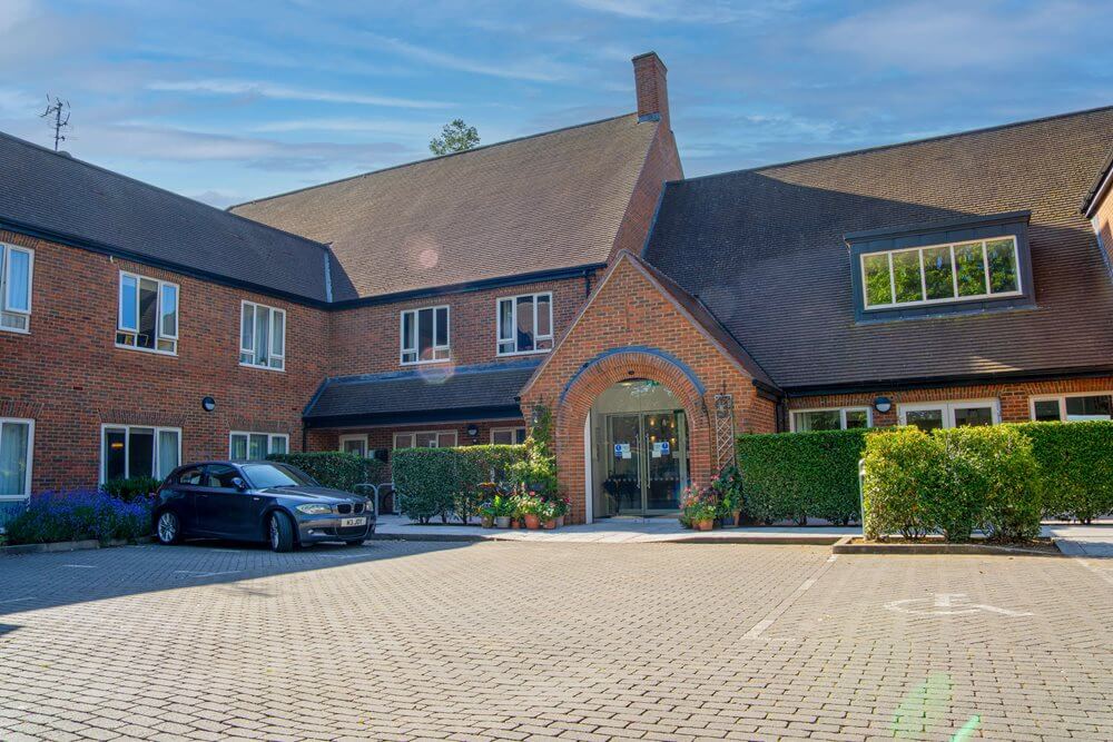 Greenview Hall - Greenview Hall EXT 3