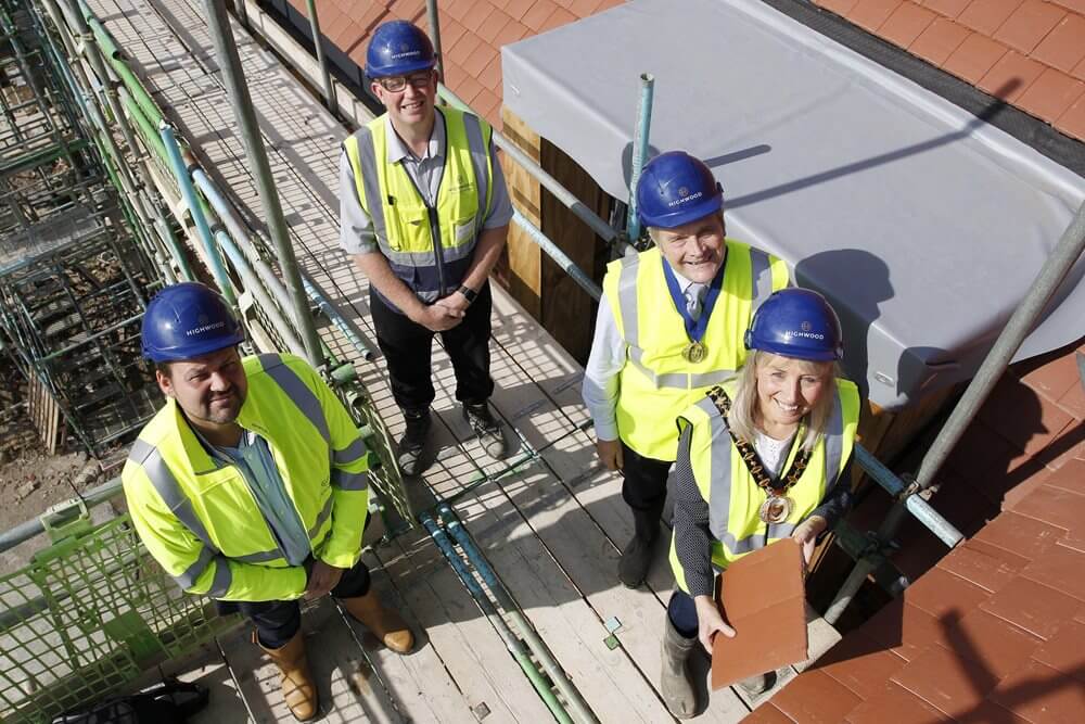 Team Leader Care Nights - dashwood-topping-out-2_1 image