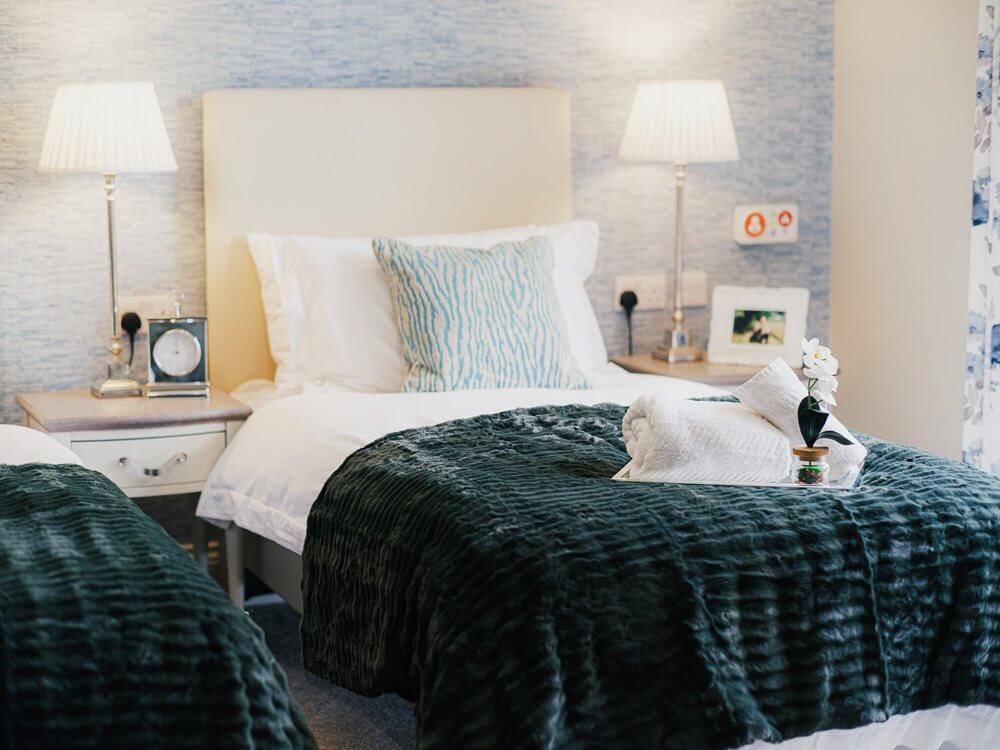 Tranby Park - Tranby Park bedroom 2